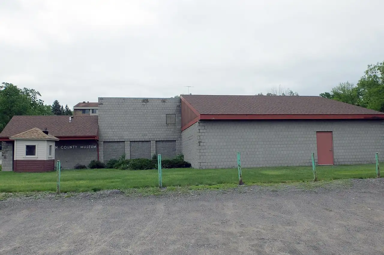 Garage door service in Benton County, Minnesota
