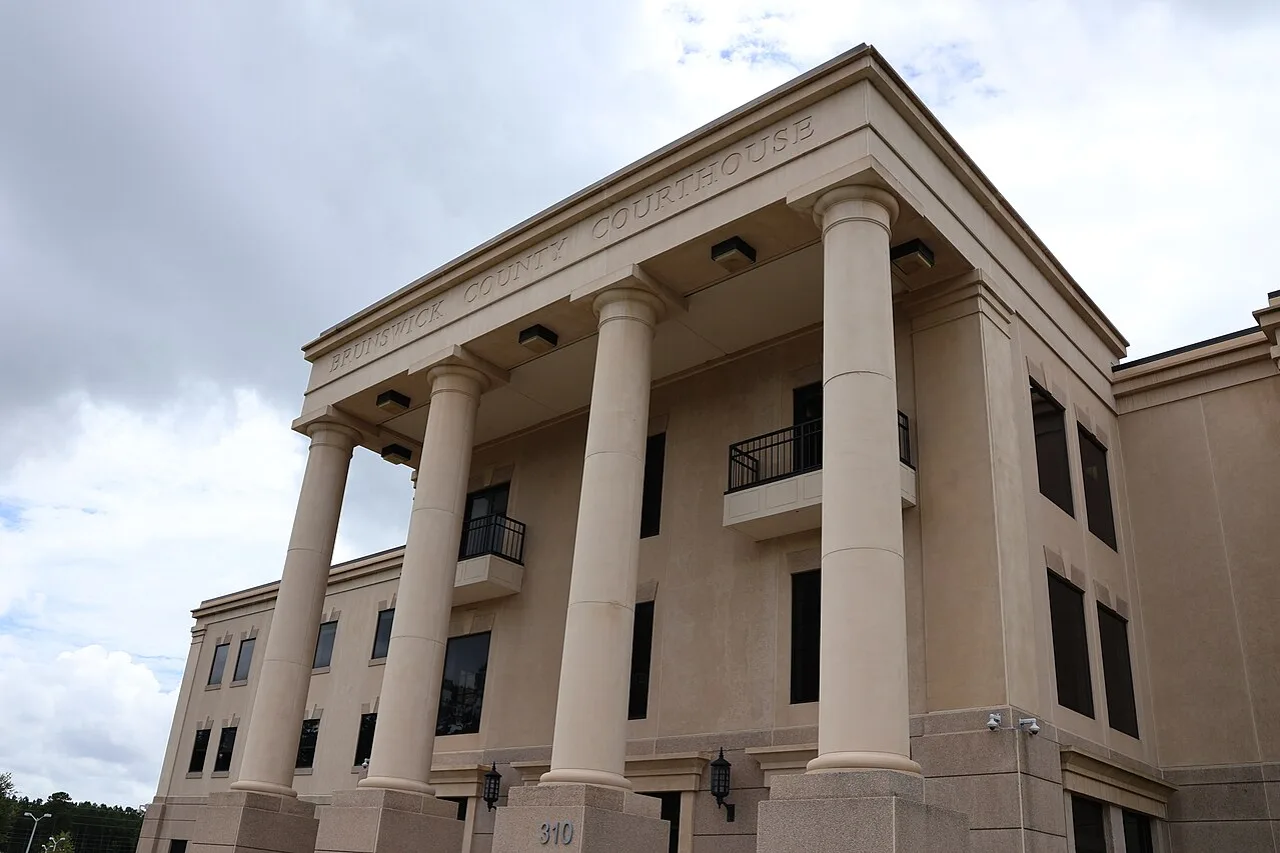 Garage door service in Brunswick County, North Carolina