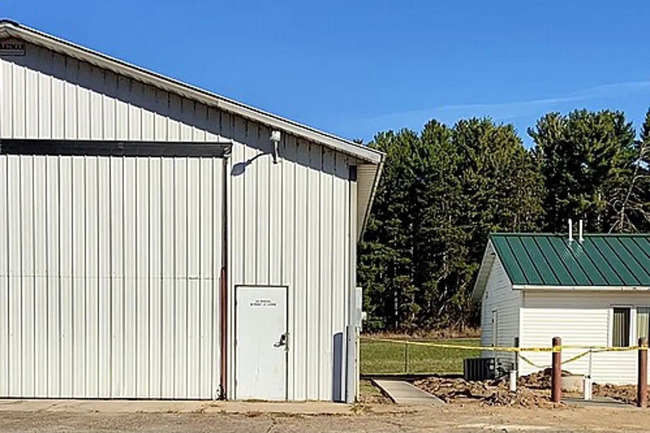 Garage door service in Chippewa County, Wisconsin