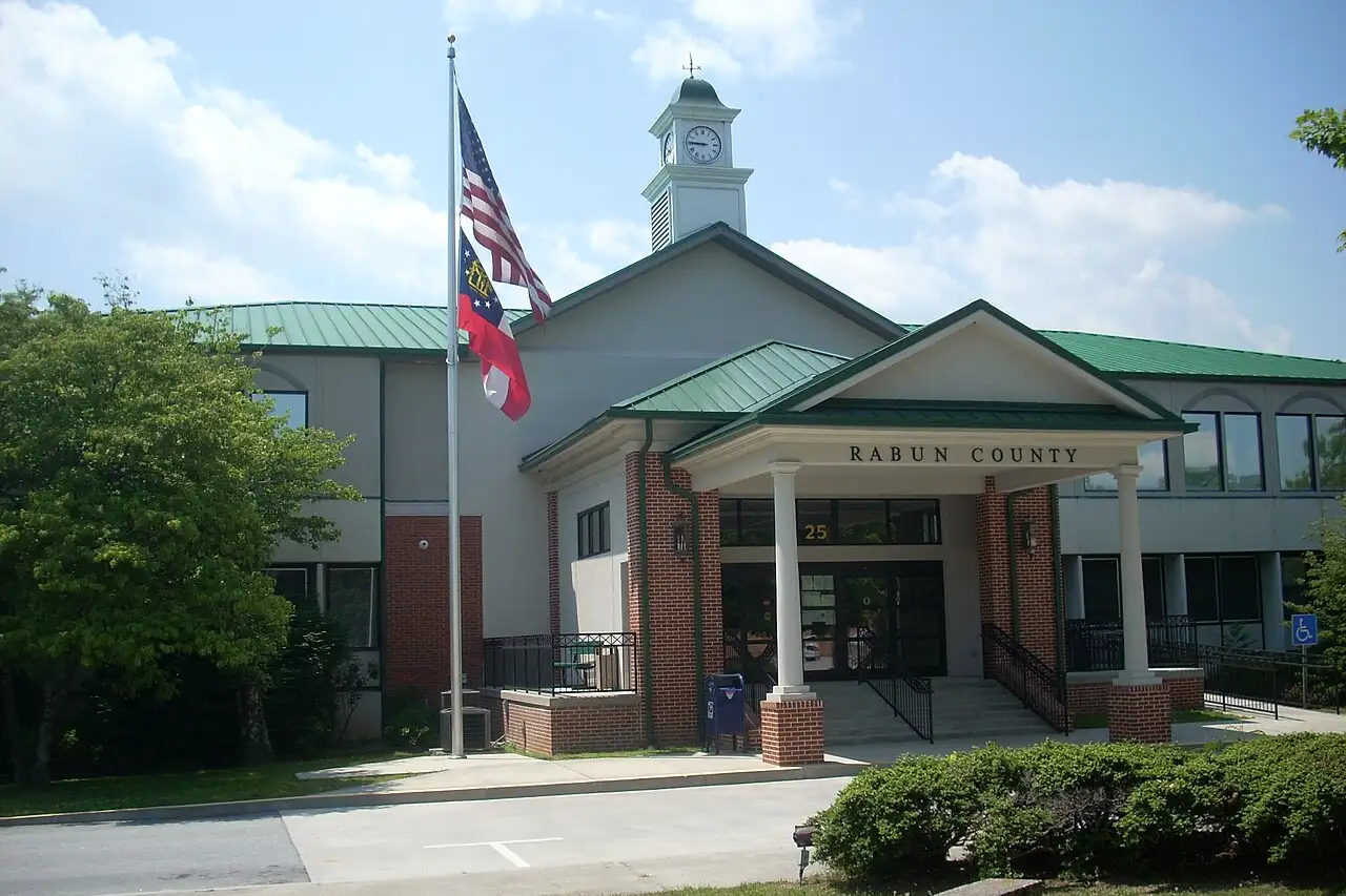 Garage door service in Clayton County, Georgia
