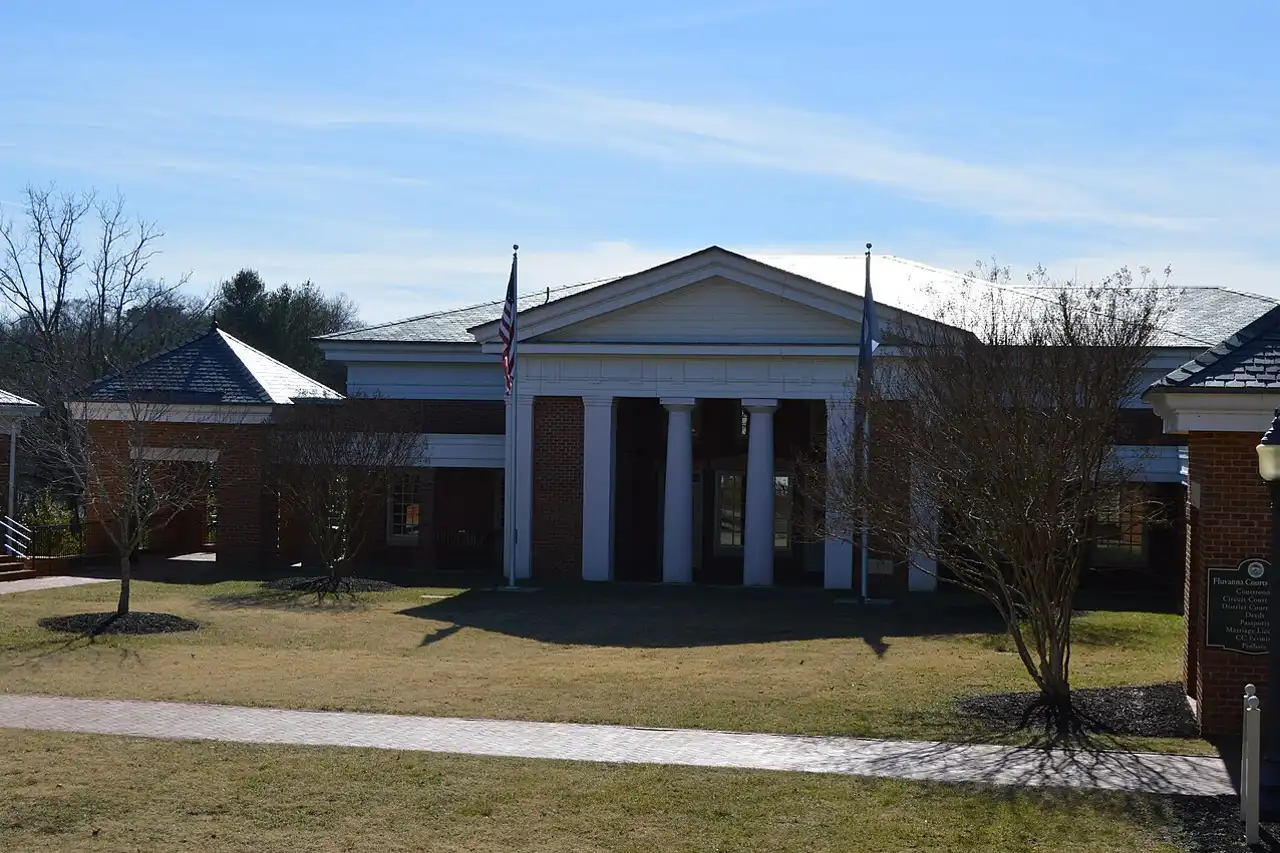 Garage door service in Fluvanna County, Virginia