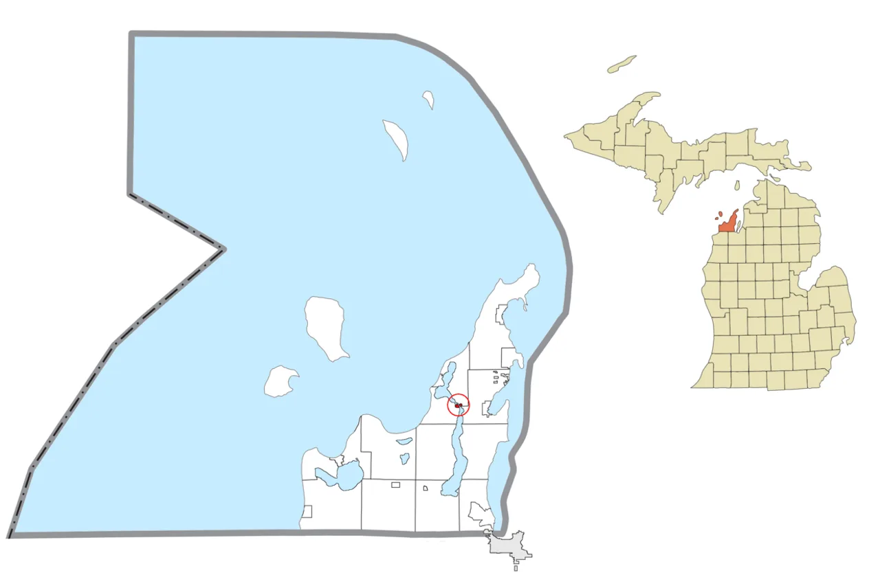 Garage door service in Leelanau County, Michigan