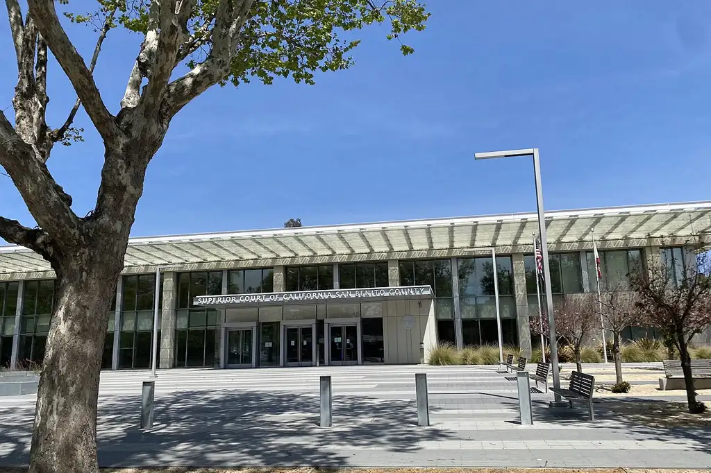 Garage door service in San Benito County, California