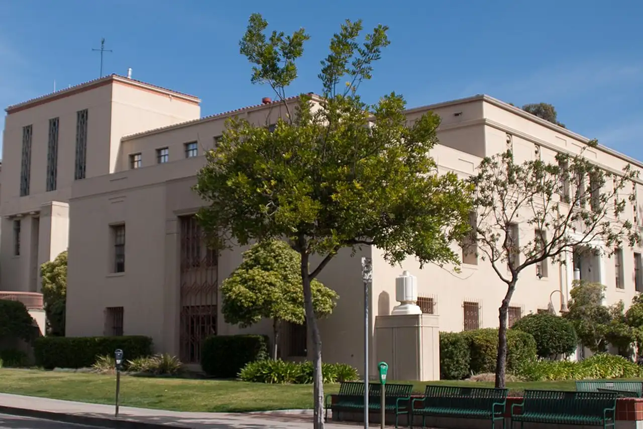 Garage door service in San Luis Obispo County, California