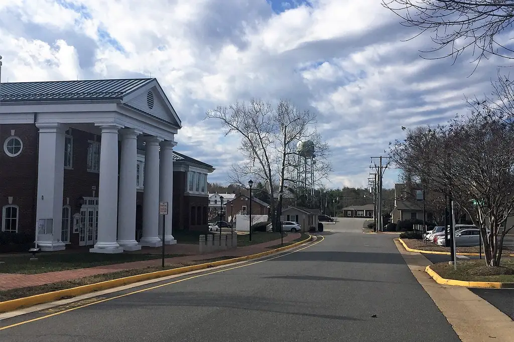 Garage door service in Spotsylvania County, Virginia