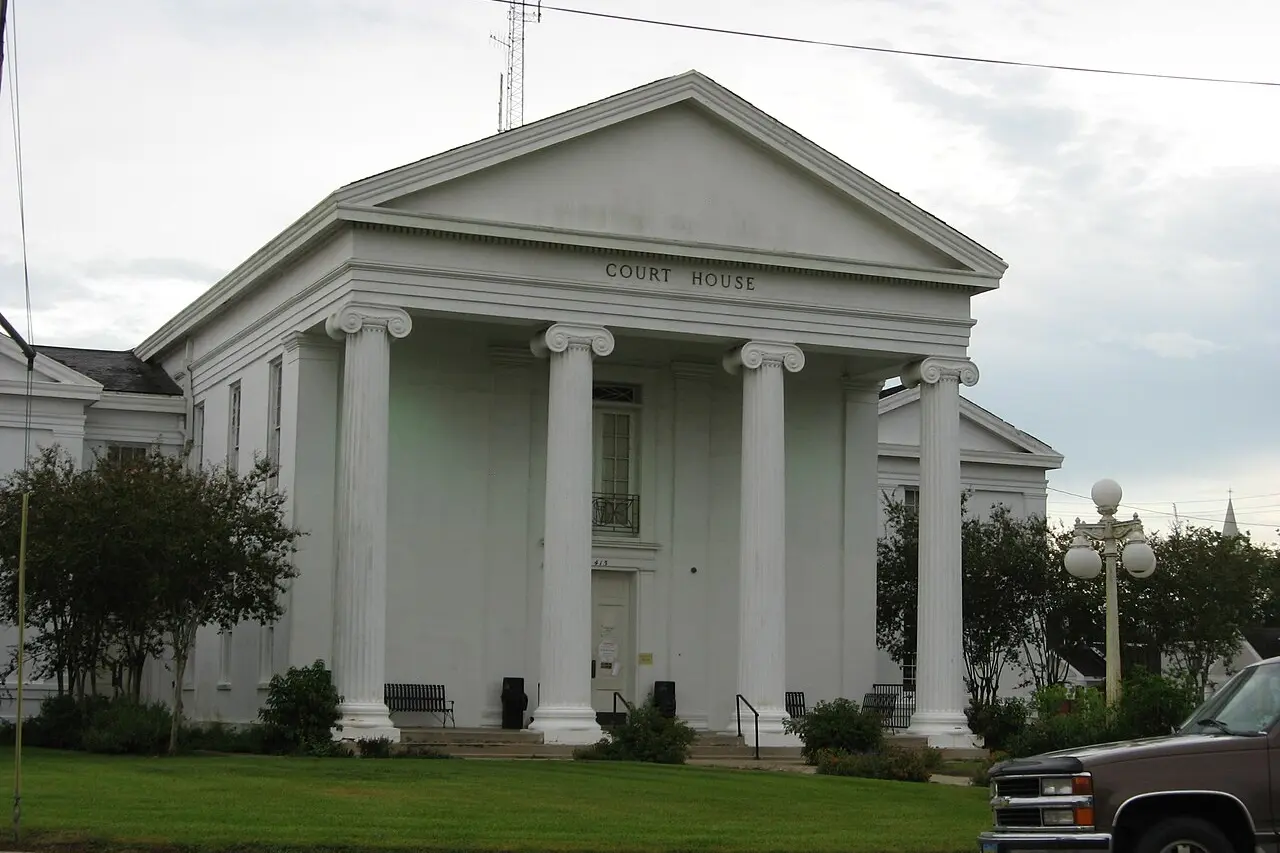 Garage door service in St. Martin Parish, Louisiana