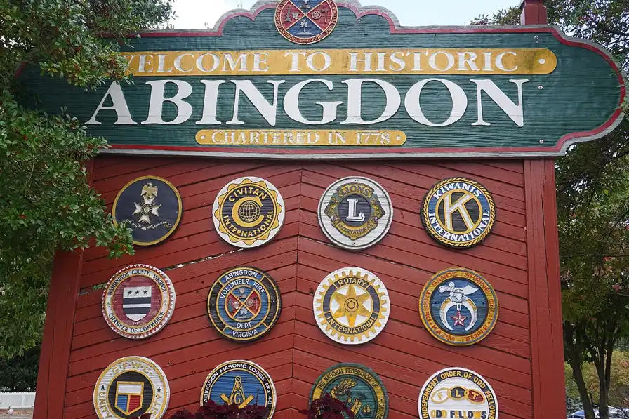 Garage door service in Washington County, Virginia