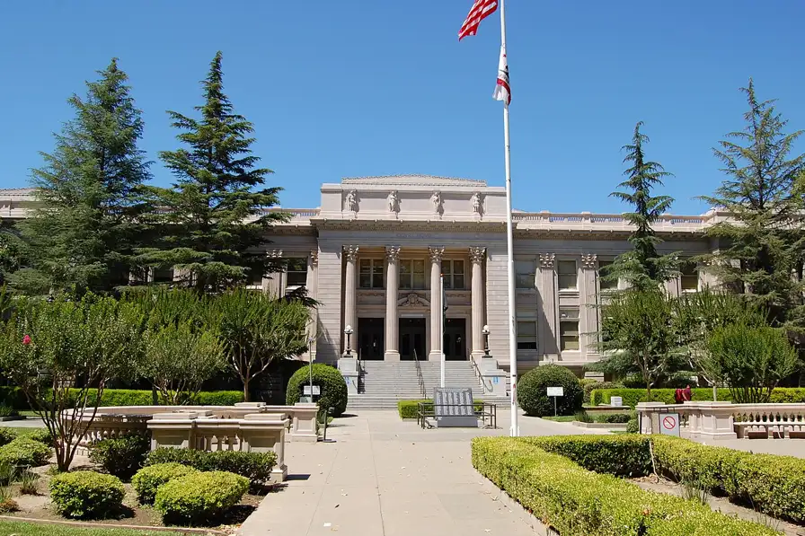Garage door service in Yolo County, California