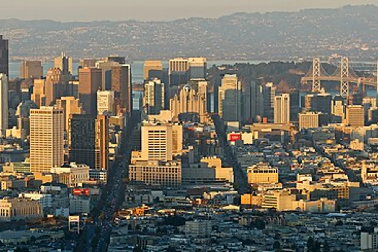 Garage door service in San Francisco, California